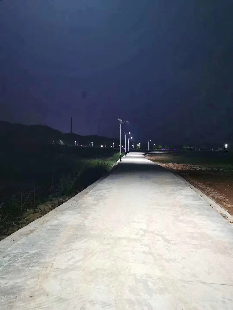 福建太阳能路灯_bsports太阳能路灯_新农村太阳能路灯专业厂家