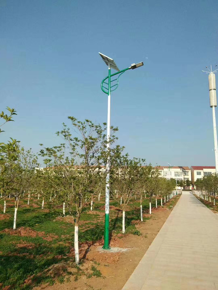 太阳能路灯_太阳能路灯价钱_bsports太阳能路灯生产厂家