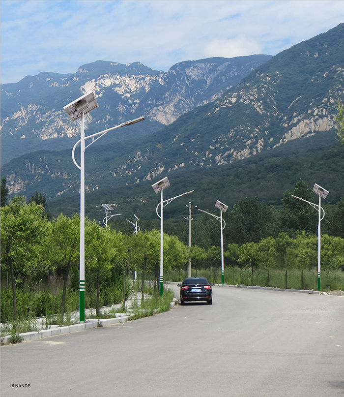 太阳能路灯_太阳能路灯价格_BSport体育官网太阳能灯饰有限公司